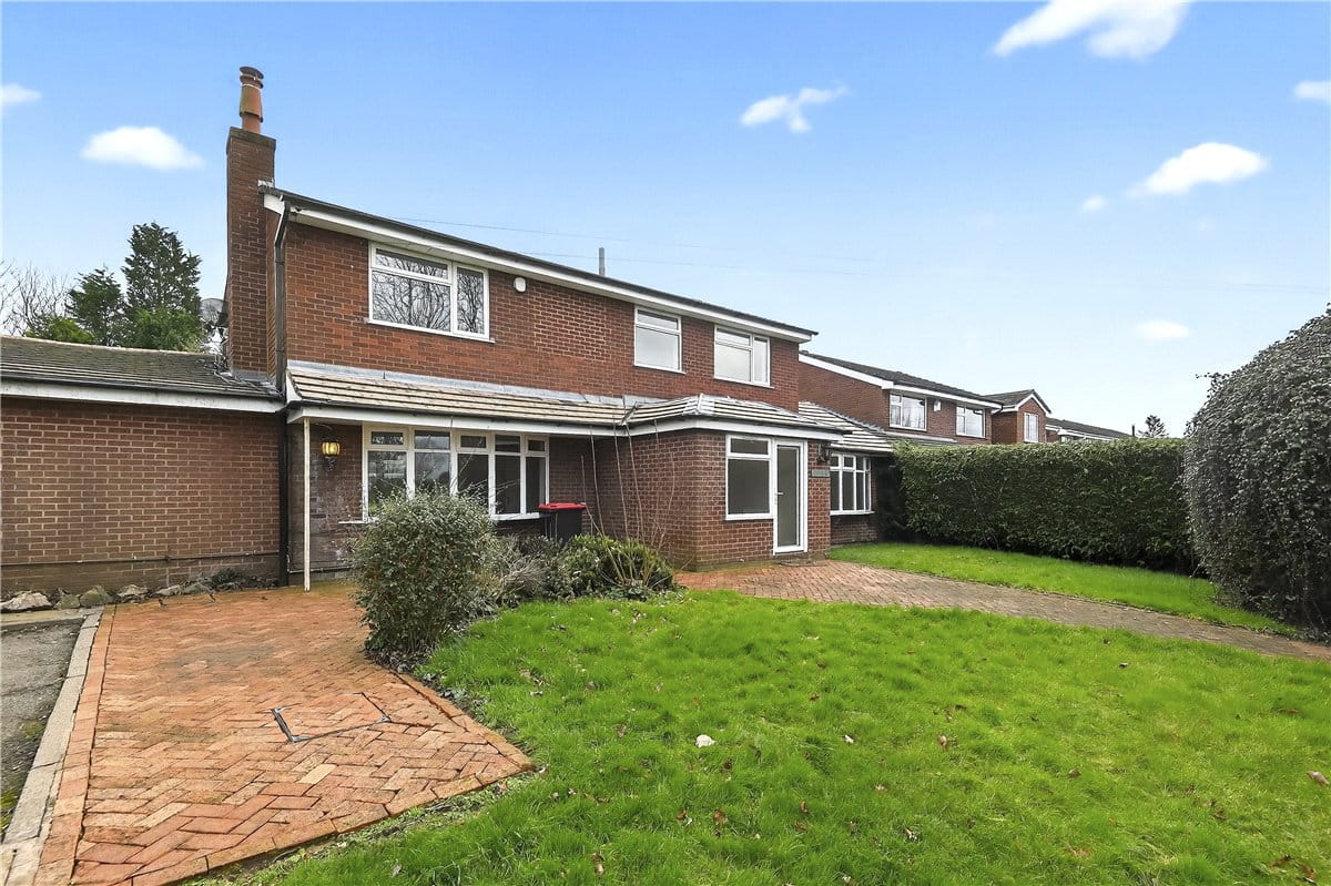 4 bedroom house, Kingsbury Road, Marston B76 - Available
