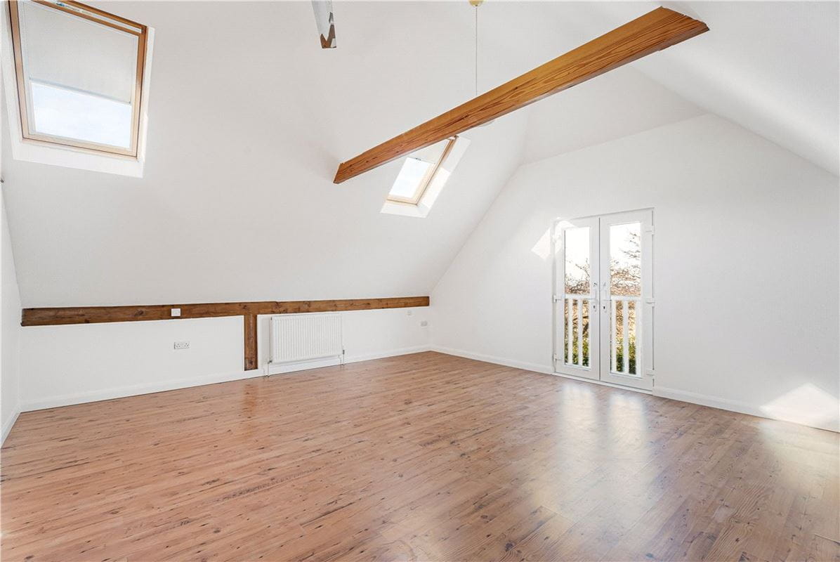 6 bedroom house, Ellesborough Road, Wendover HP22 - Let Agreed