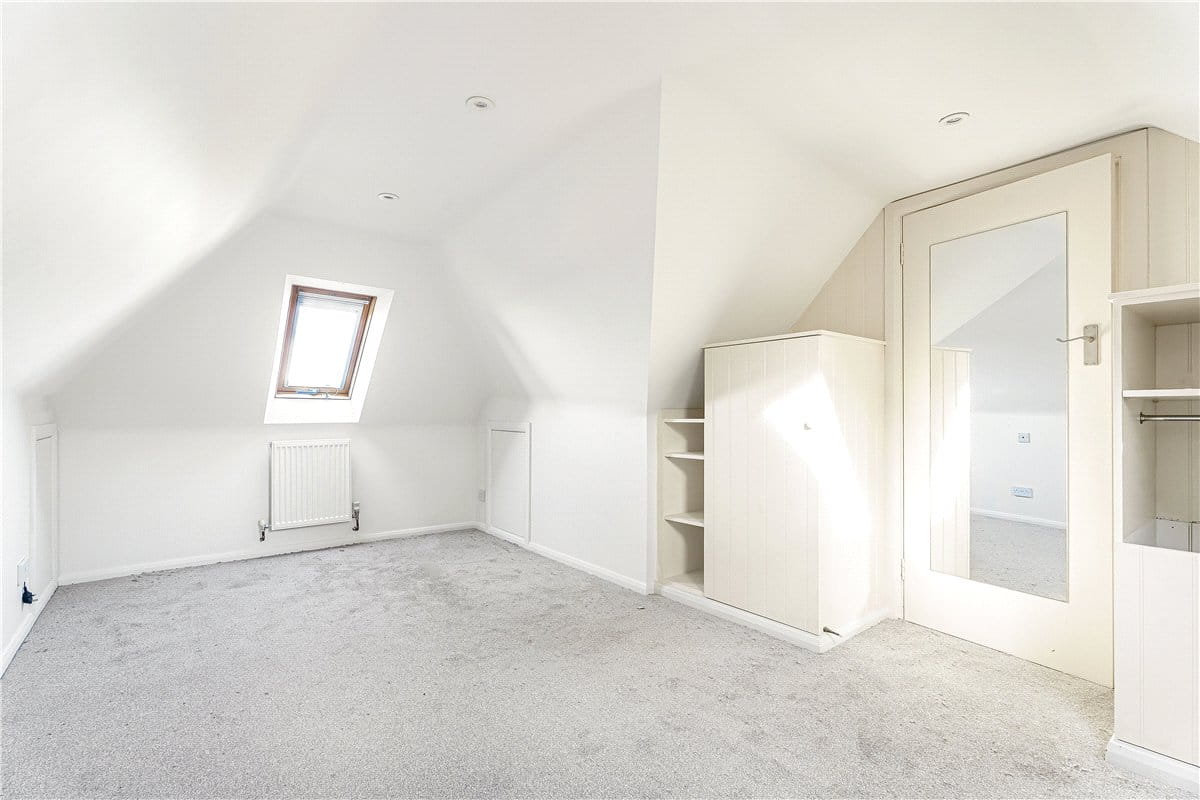 6 bedroom house, Ellesborough Road, Wendover HP22 - Let Agreed