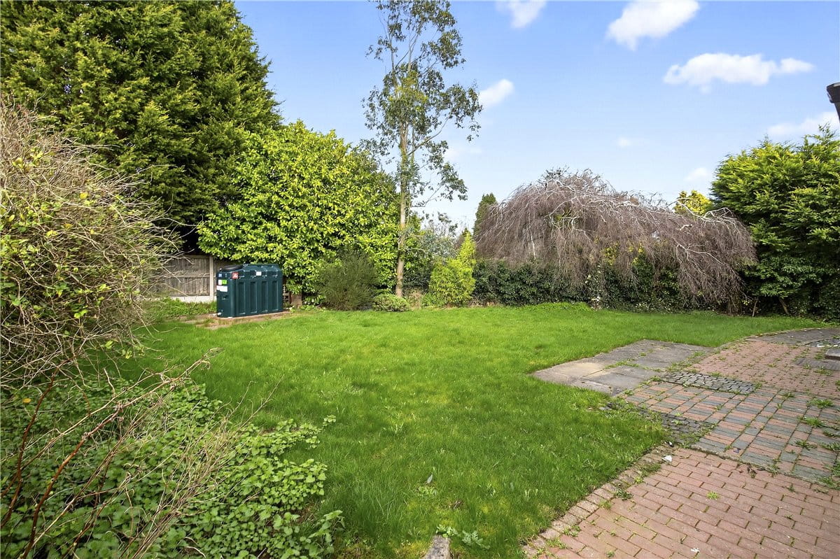 3 bedroom bungalow, Cromwell Close, Hopton ST18 - Let Agreed