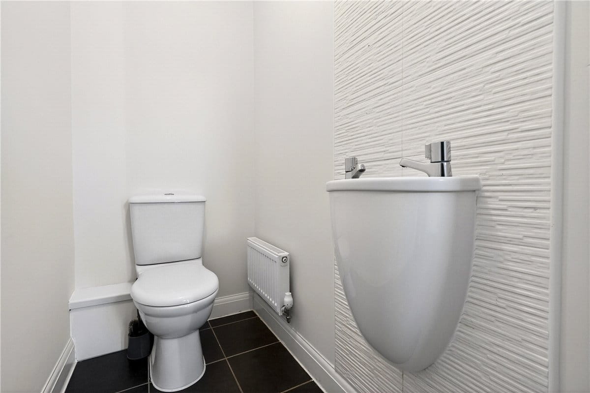 3 bedroom house, Windsor Way, Measham DE12 - Let Agreed