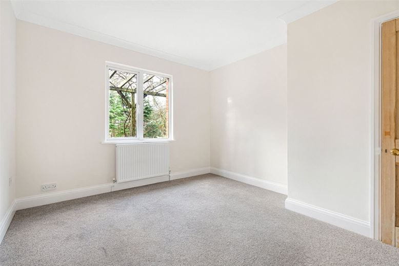 4 bedroom bungalow, Nash Lee Lane, Wendover HP22 - Let Agreed