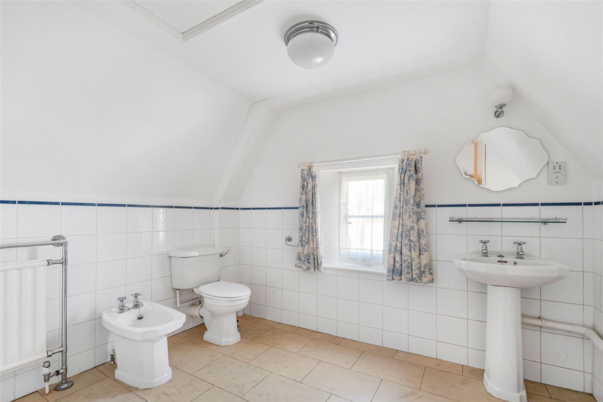 4 bedroom house, Park Village West, London NW1 - Available