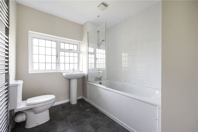 4 bedroom house, Potter Row, Great Missenden HP16 - Available