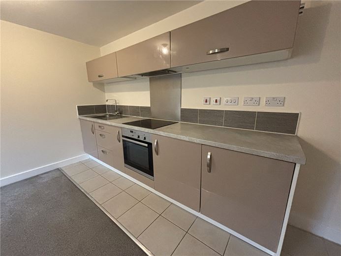 2 bedroom house, Comelybank Drive, Mexborough S64 - Available