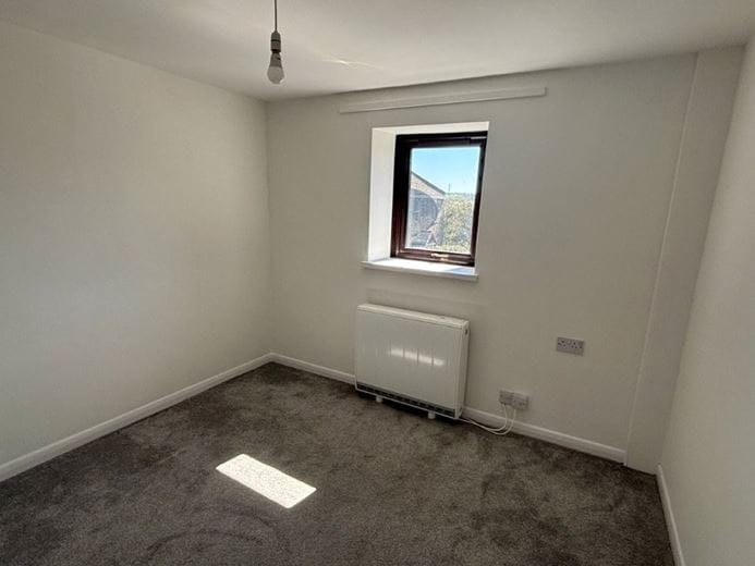 3 bedroom house, Bolsover Road, Woodthorpe S43 - Available