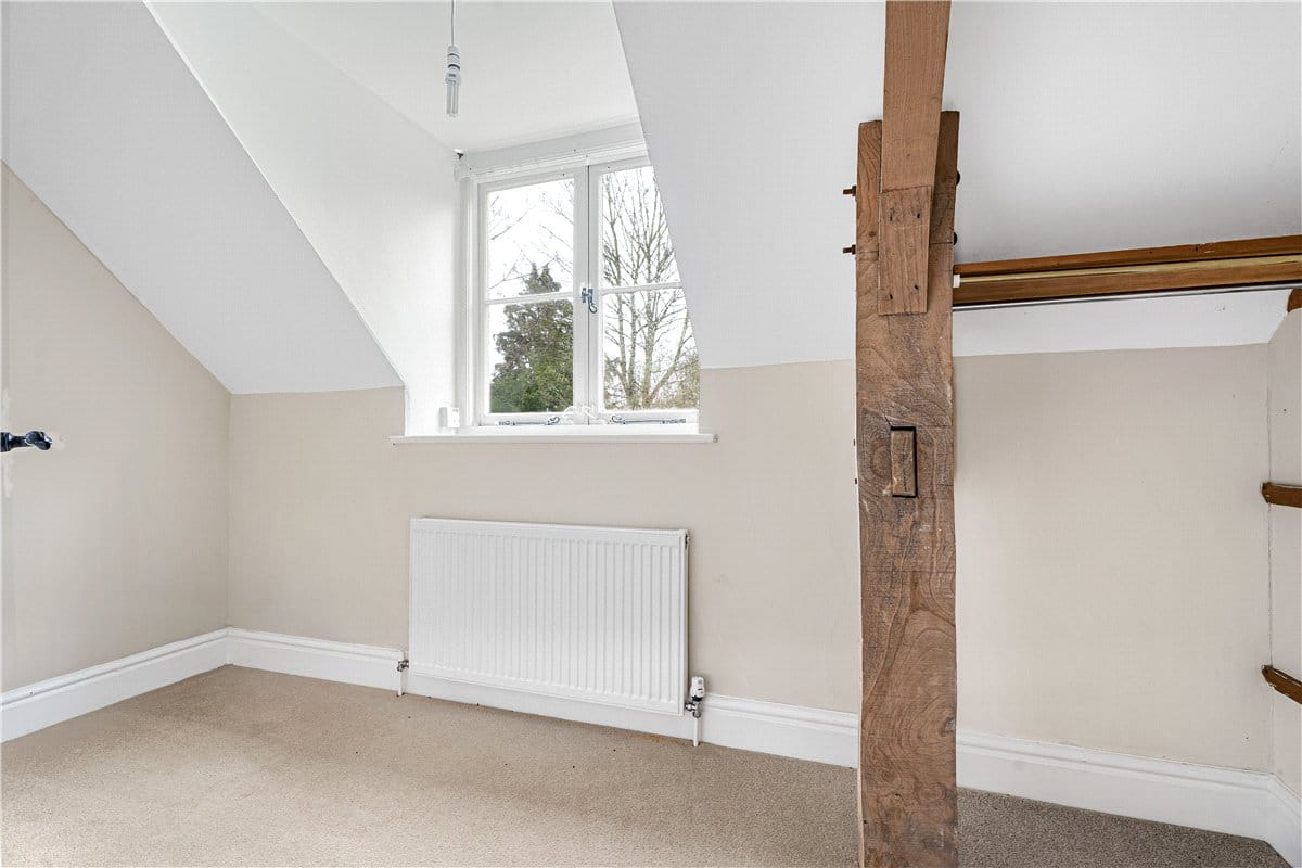 9 bedroom house, Turweston, Brackley NN13 - Available