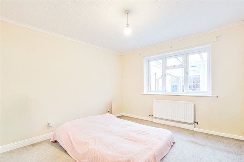 2 bedroom bungalow, Stradbroke Close, Lowton WA3 - Let Agreed