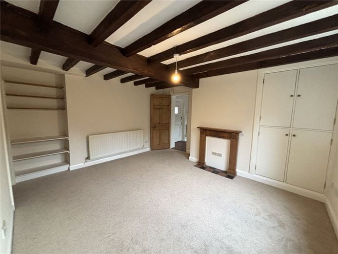 2 bedroom cottage, Park Farm, Willesley Woodside LE65 - Available