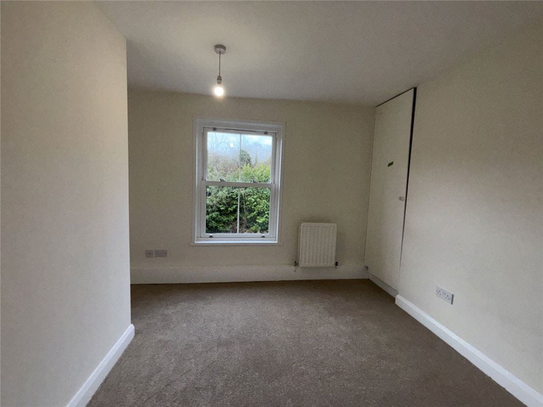 2 bedroom cottage, Park Farm, Willesley Woodside LE65 - Available