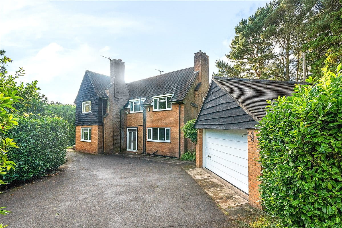 4 bedroom house, Whitmore Heath, Newcastle ST5 - Available