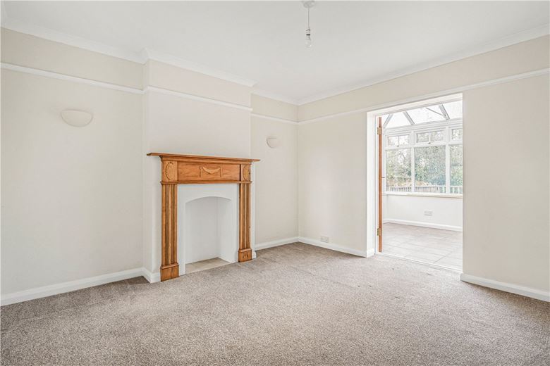 4 bedroom house, Ballinger Road, South Heath HP16 - Available