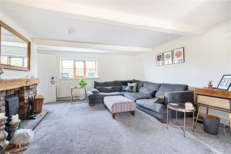 3 bedroom house, Hoo Green Lane, Mere WA16 - Available