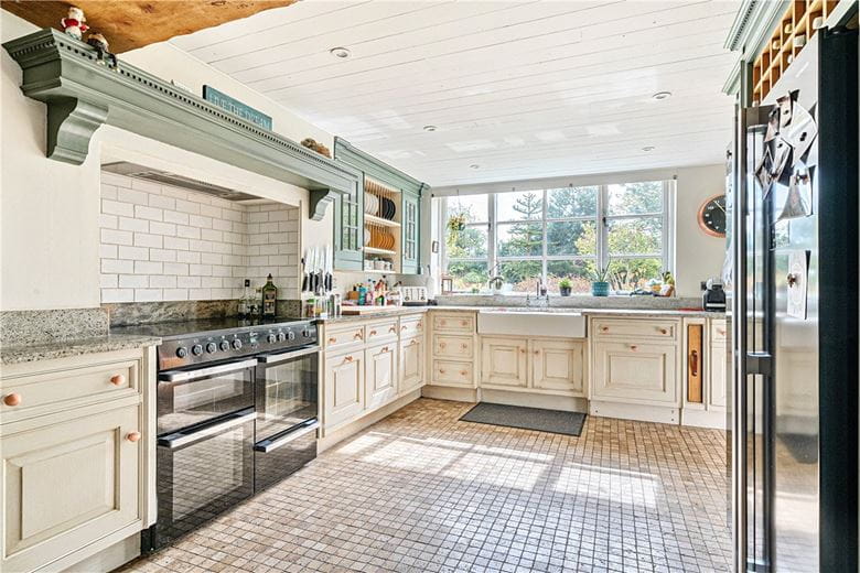 3 bedroom house, Hoo Green Lane, Mere WA16 - Available