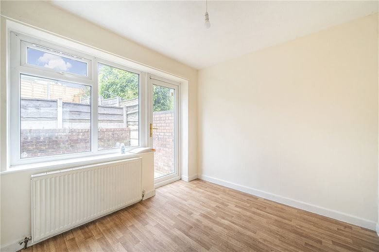 3 bedroom house, Kingsway, Bredbury SK6 - Available