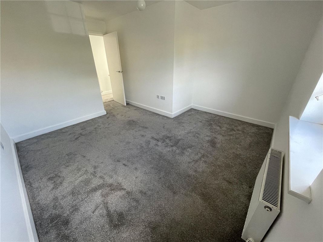 2 bedroom house, Comelybank Drive, Mexborough S64 - Available