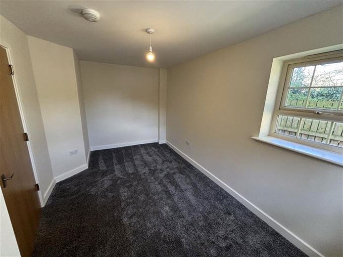 2 bedroom house, Comelybank Drive, Mexborough S64 - Available