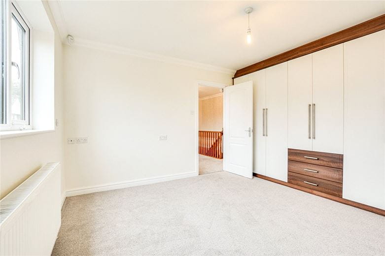 4 bedroom house, Burnside, Hale Barns WA15 - Available