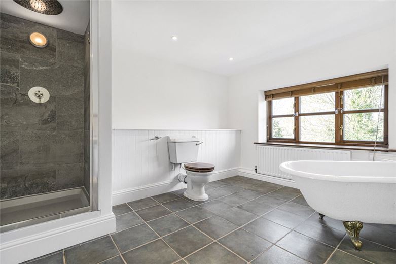 4 bedroom cottage, Yew Tree Court, Nantwich Road CW10