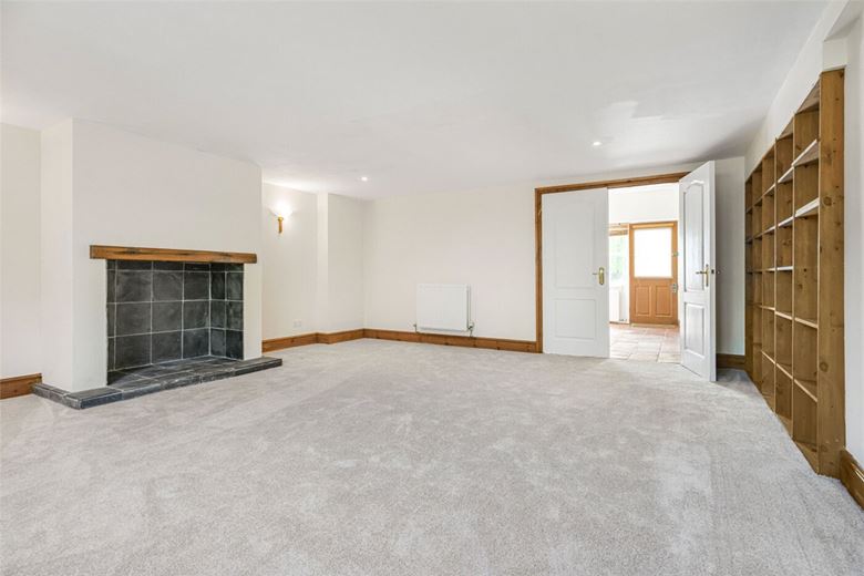 4 bedroom cottage, Yew Tree Court, Nantwich Road CW10