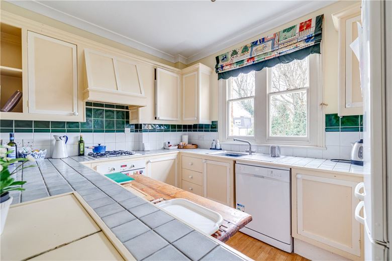 2 bedroom flat, Queensmill Road, London SW6 - Sold STC