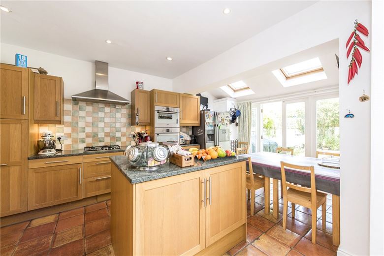 5 bedroom house, Elthiron Road, London SW6 - Available