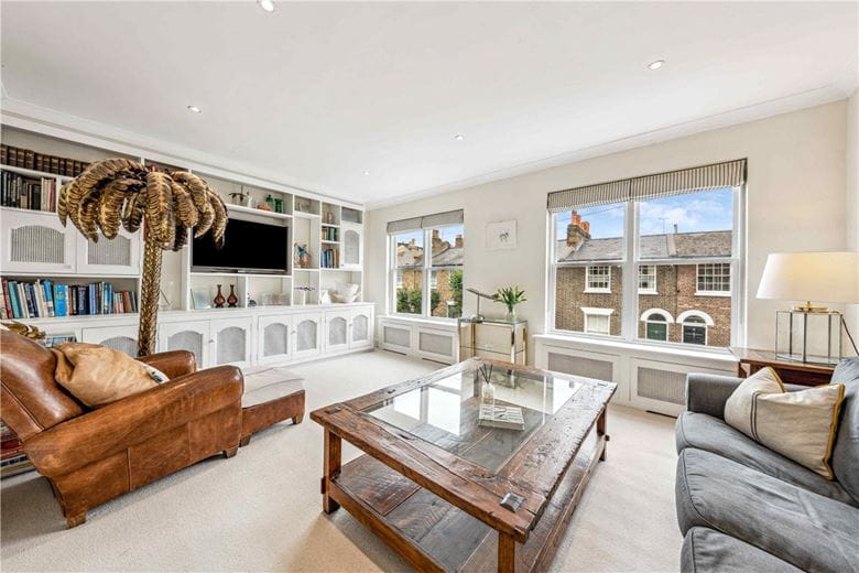 3 bedroom house, Burlington Road, London SW6 - Available