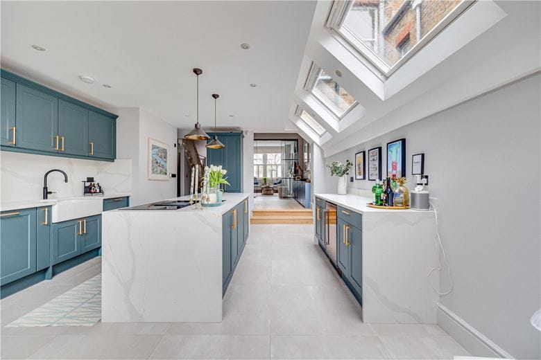 4 bedroom house, Burnfoot Avenue, London SW6 - Sold