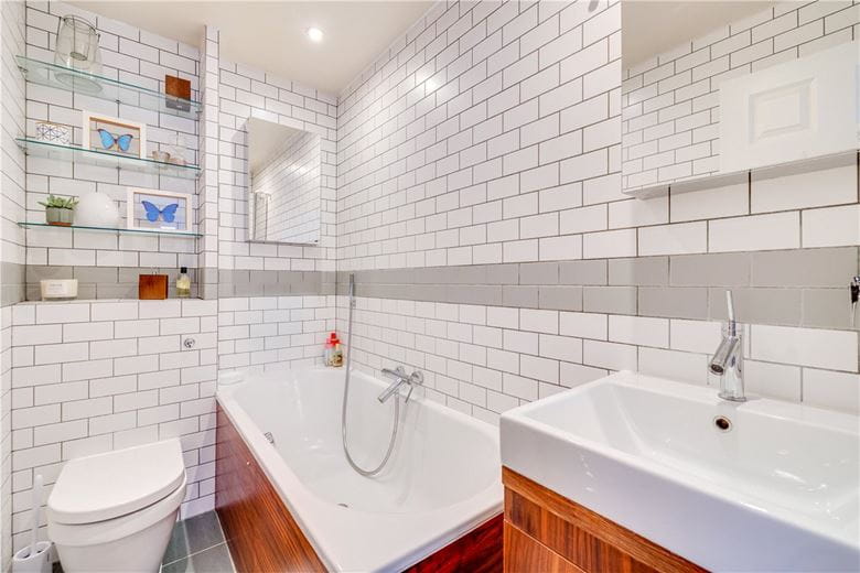 2 bedroom house, Marryat Square, Wyfold Road SW6 - Sold