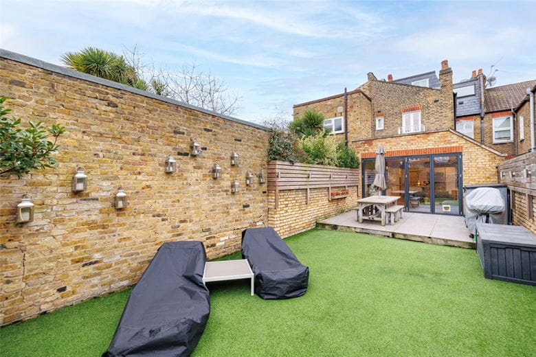 4 bedroom house, Kenyon Street, London SW6 - Available