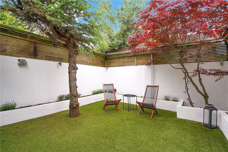3 bedroom house, Delorme Street, London W6 - Sold STC