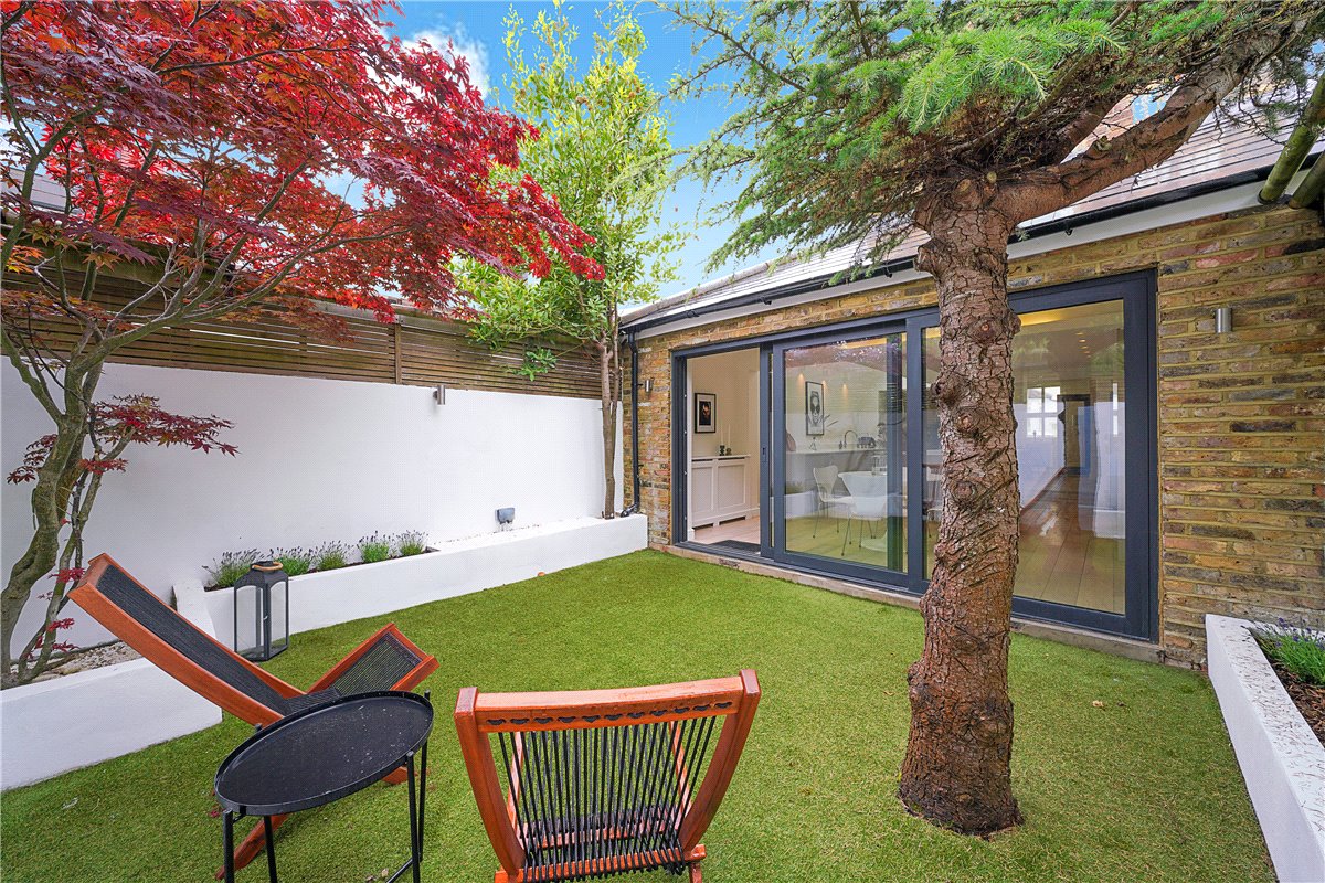 3 bedroom house, Delorme Street, London W6 - Sold STC