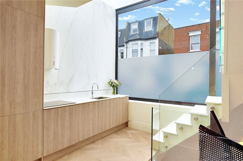 3 bedroom house, Cortayne Road, London SW6 - Available