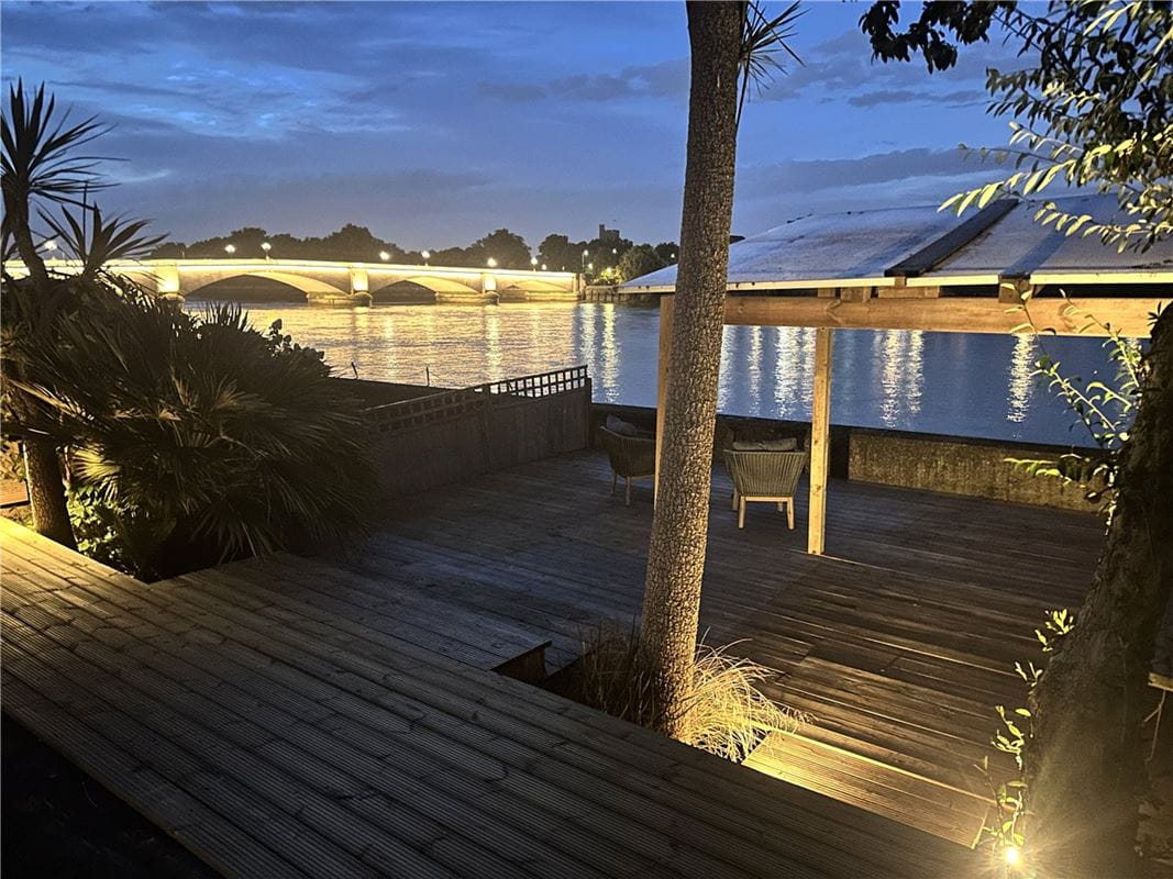 2 bedroom maisonette, Deodar Road, London SW15 - Available