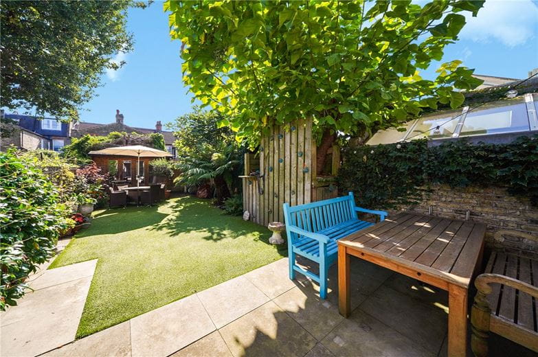 5 bedroom house, Inglethorpe Street, London SW6 - Available