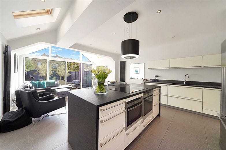 4 bedroom house, Kenyon Street, London SW6 - Sold STC