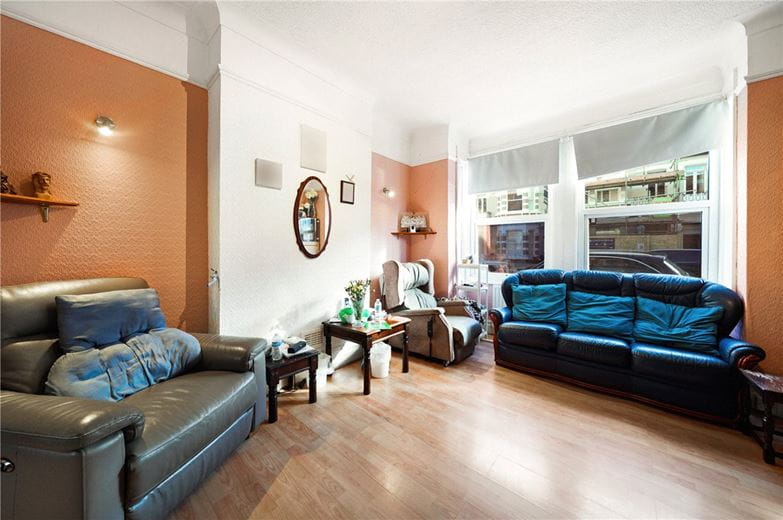 3 bedroom house, Burnfoot Avenue, London SW6 - Available