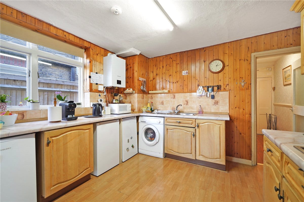 3 bedroom house, Burnfoot Avenue, London SW6 - Available