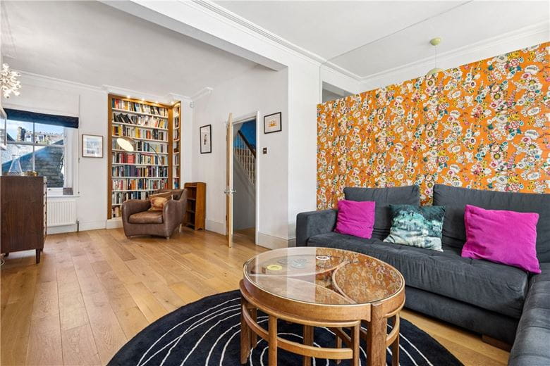 6 bedroom house, Queensmill Road, London SW6 - Available