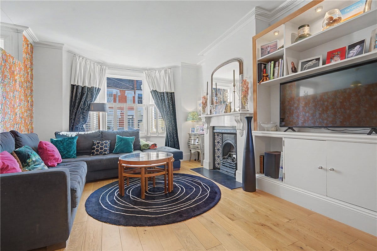 6 bedroom house, Queensmill Road, London SW6 - Available
