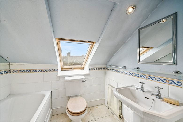 4 bedroom house, Edgarley Terrace, London SW6 - Available