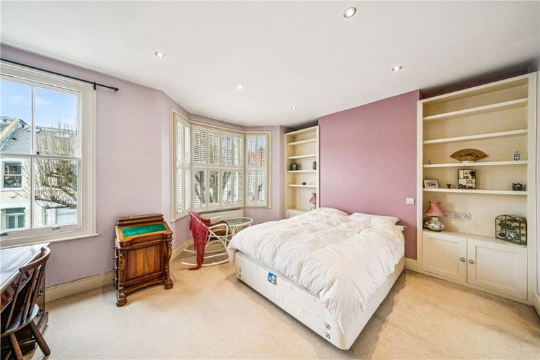 4 bedroom house, Edgarley Terrace, London SW6 - Available
