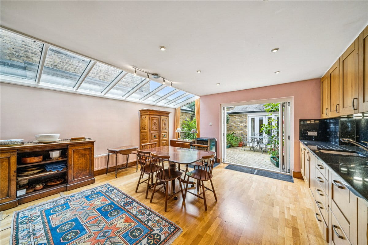 4 bedroom house, Edgarley Terrace, London SW6 - Available