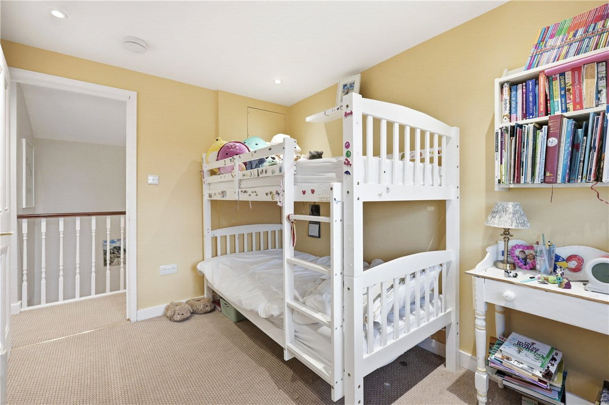 6 bedroom house, Delaford Street, London SW6 - Available