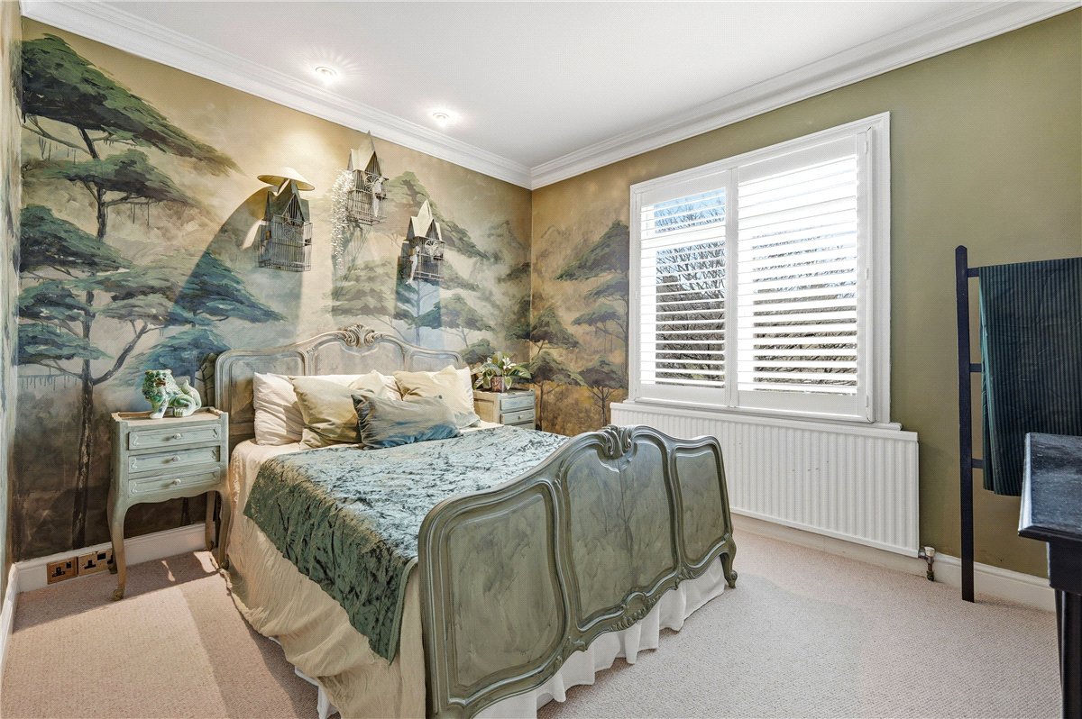 5 bedroom house, Kenyon Street, London SW6 - Available