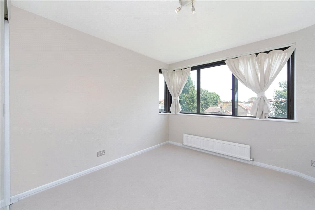 2 bedroom flat, Alder Lodge, 73 Stevenage Road SW6 - Sold