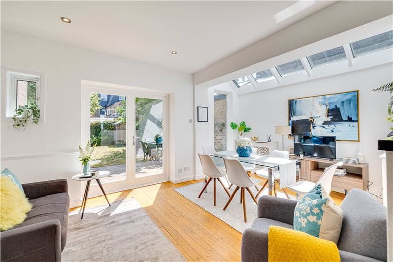 4 bedroom house, Kenyon Street, London SW6 - Sold STC