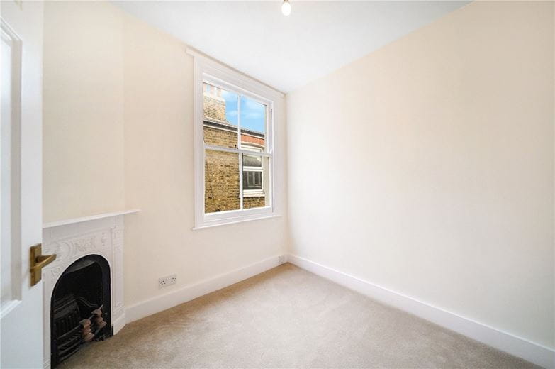2 bedroom flat, Edenvale Street, London SW6 - Sold STC