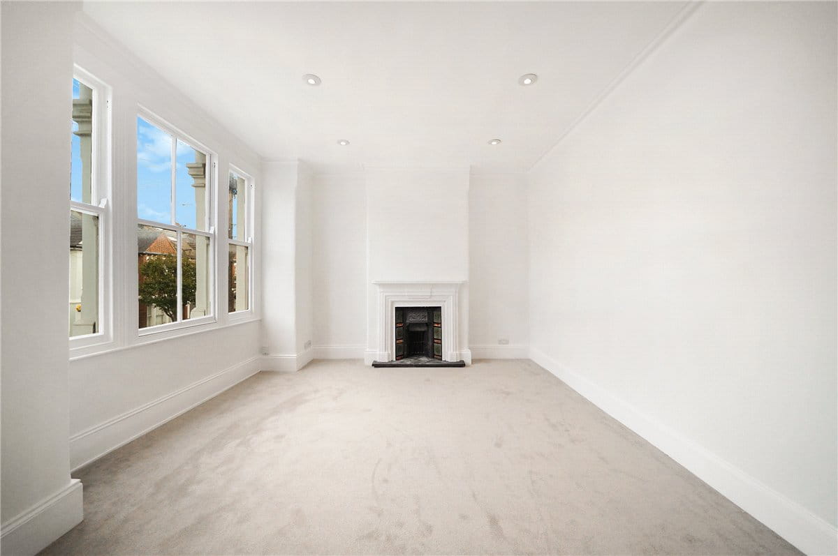 2 bedroom flat, Edenvale Street, London SW6 - Sold STC
