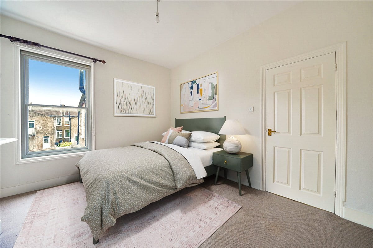 2 bedroom flat, Edenvale Street, London SW6 - Sold STC